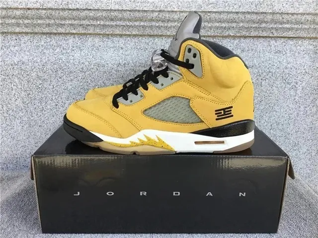 Air Jordan 5 Travis Scott