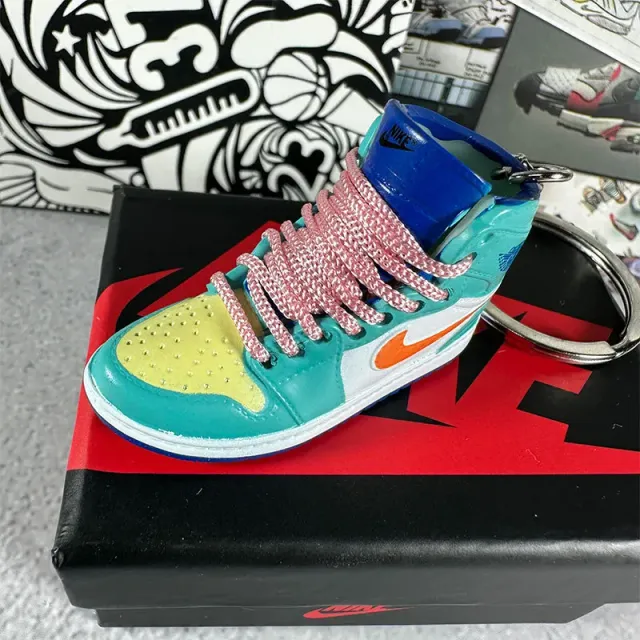 90.color splicing + box