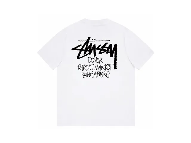 Stüssy T-Shirt Dover Street Market Singapore