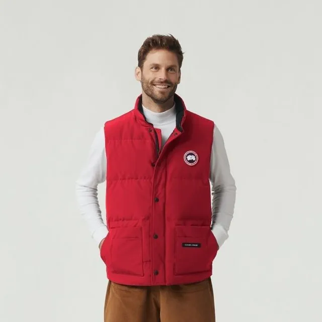 Canada Goose Puffer Vest Classic Fit