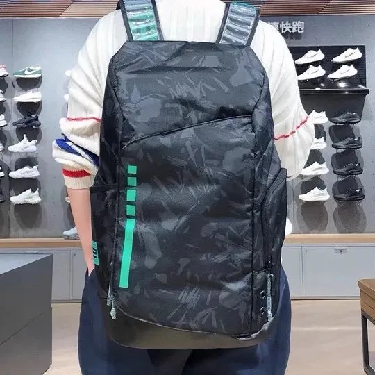 简约气垫黑绿