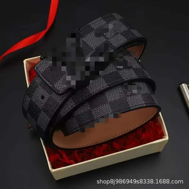 Black grid black buckle