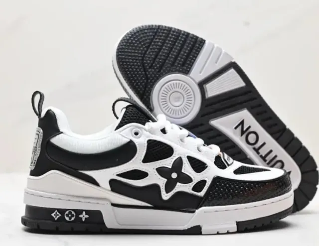 Louis Vuitton LV Trainer Monogram Cut-Out