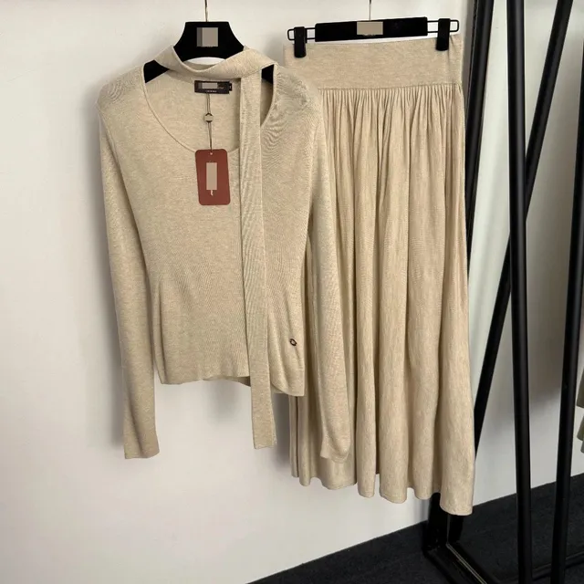Knit Top and Skirt Set Beige Ribbed Knit