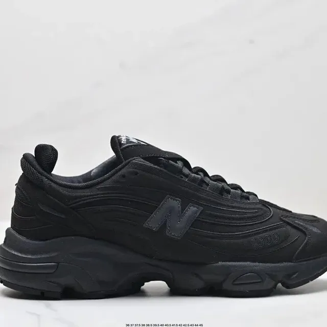 New Balance 1000 Triple Black