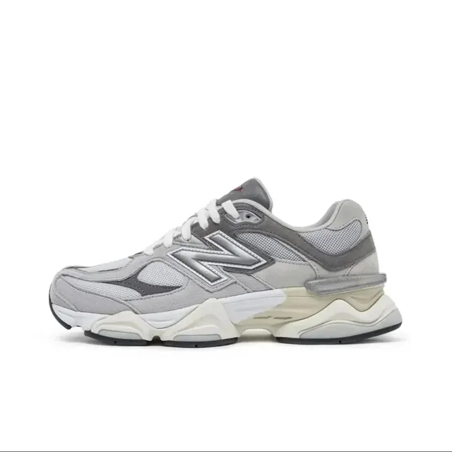New Balance 2002R Grey/White