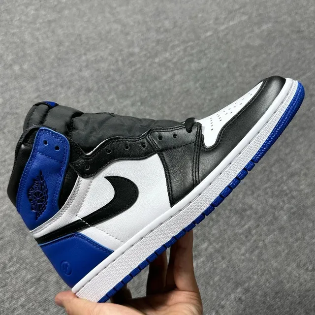 AJ1 大闪电