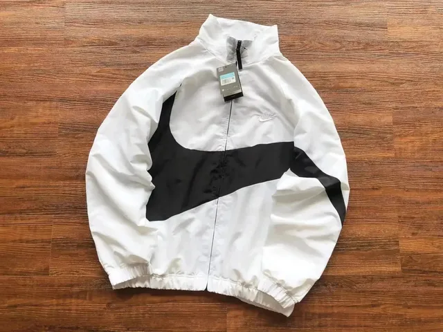 Nike Windrunner Jacket Swoosh Panel
