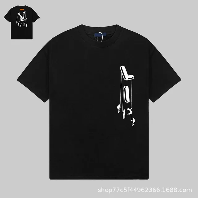 Louis Vuitton T-Shirt Puppet Logo Print