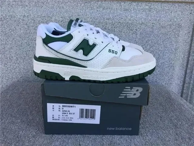 New Balance 550 White / Green