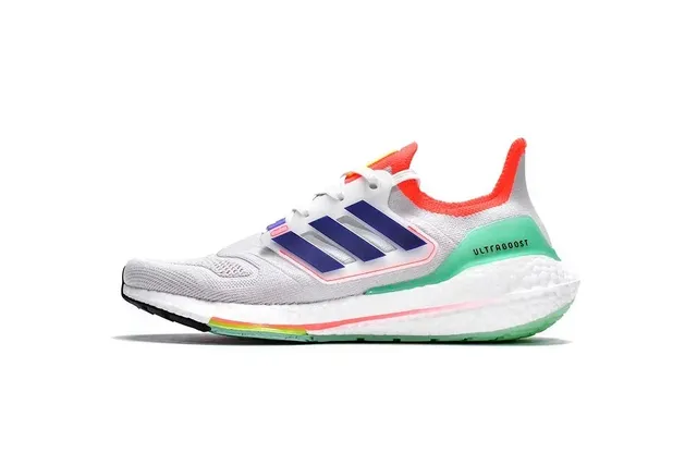 Adidas Ultraboost Rainbow
