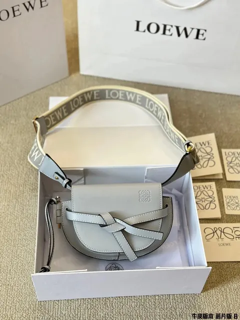 Loewe Puzzle Mini Smooth Leather