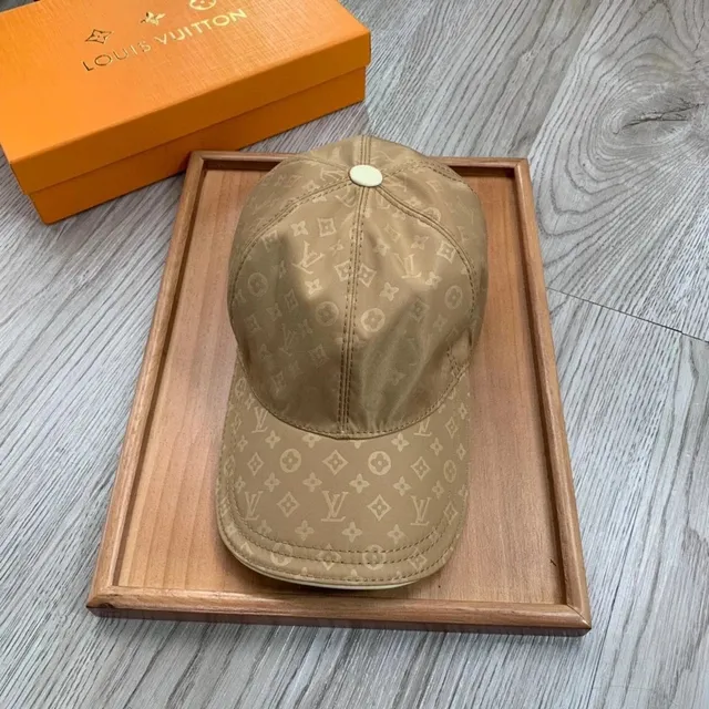 Louis Vuitton Baseball Cap Monogram Canvas
