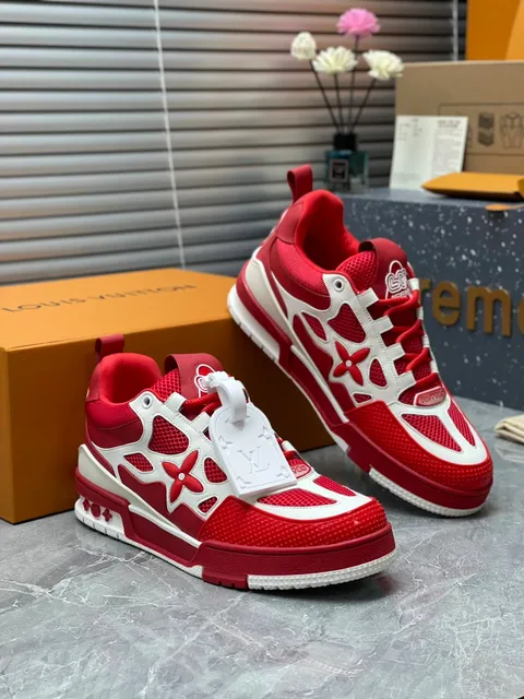 Louis Vuitton LV Trainer Monogram Flower