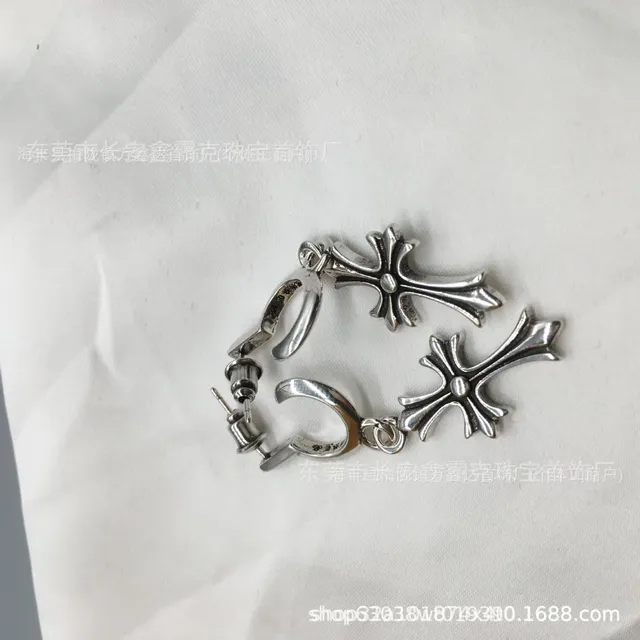 Chrome Hearts Cross Hoop Earrings Classic Cross