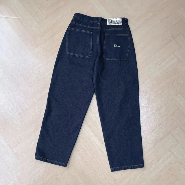 Dime Straight Fit Jeans Embroidered Back Pocket