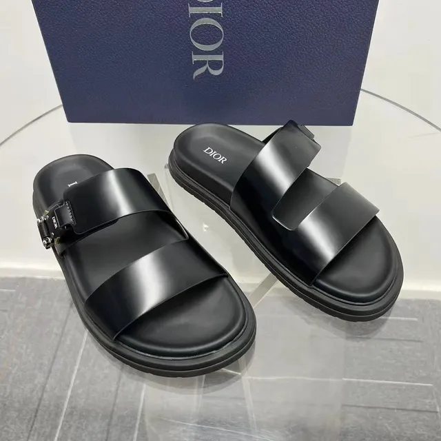 黑亮面皮