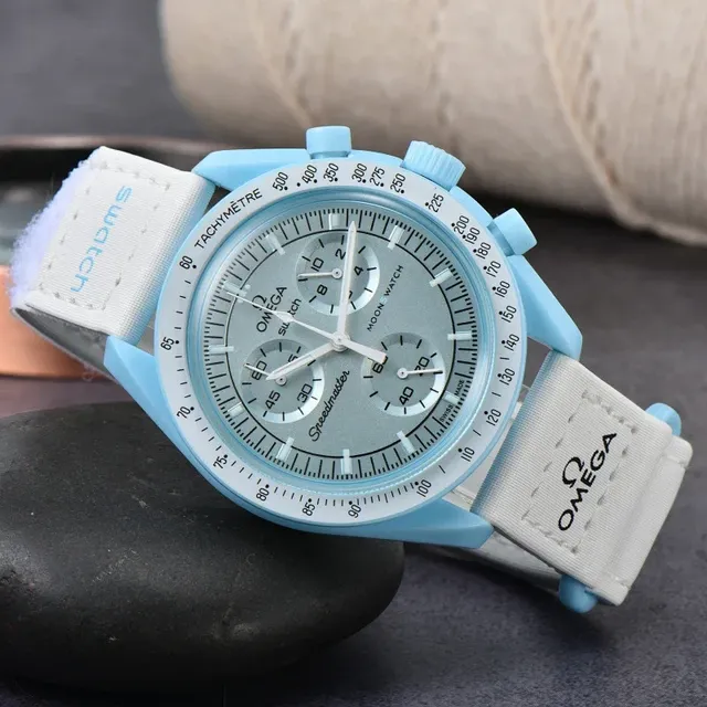 6Swatch × OMEGA