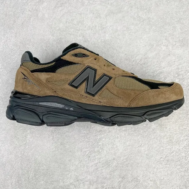 New Balance 990v3 Suede Mesh