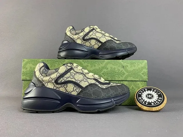 Gucci Rhyton GG Supreme