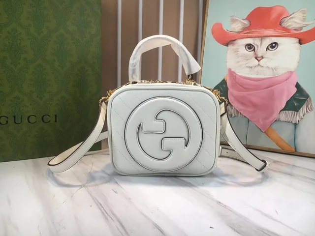 Gucci GG Marmont Mini Top-Handle Bag