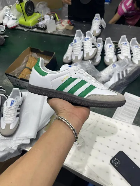 Adidas Samba Classic