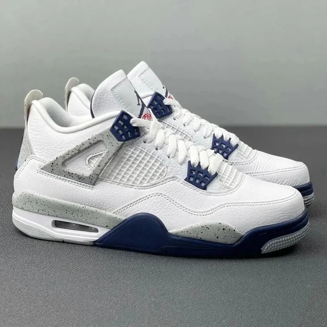 Air Jordan 4 Military Blue