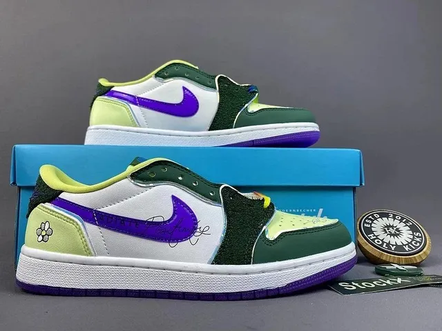 Air Jordan 1 Low Gallery Dept. Floral