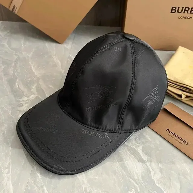 Burberry Baseball Cap Giahudus Logo Print