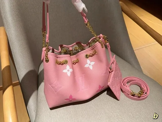 Louis Vuitton Noé Bucket Bag Monogram Empreinte