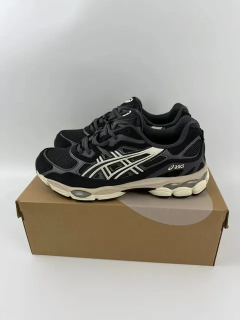 黑白A663-002