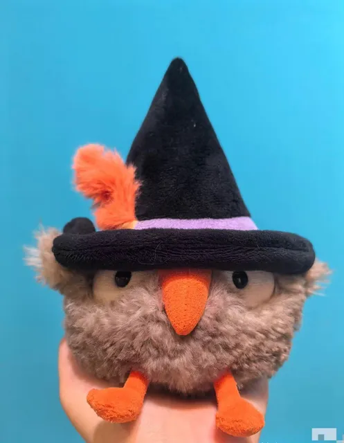 Hekati Christmas Owl