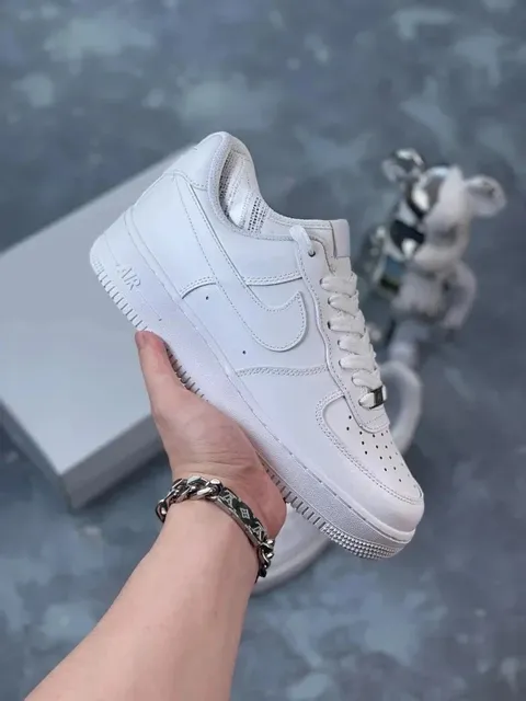 Nike Air Force 1 Low Triple White