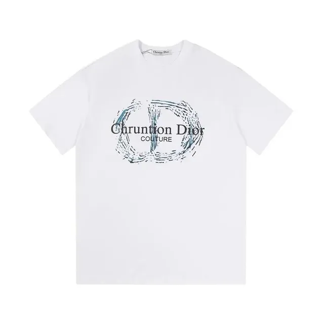 T-Shirt Chruntion Dior Couture Graphic