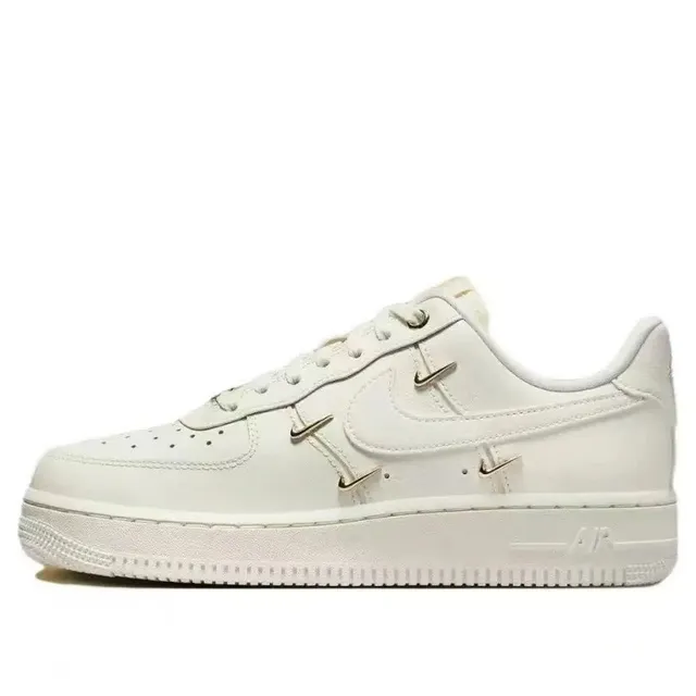 Nike × Off-White Air Force 1 Low
