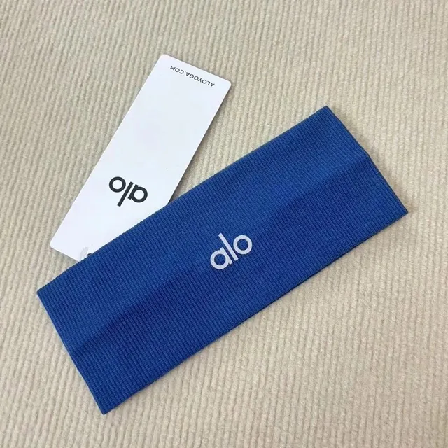 Alo Yoga Headband Logo