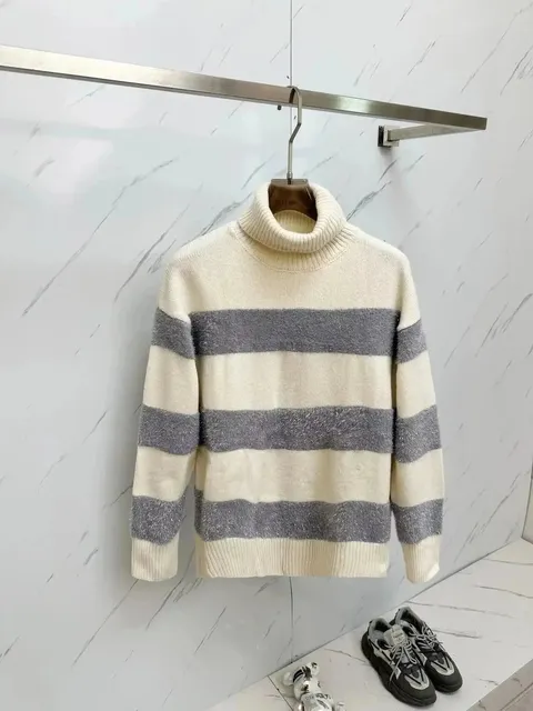 AMI Paris sweaters