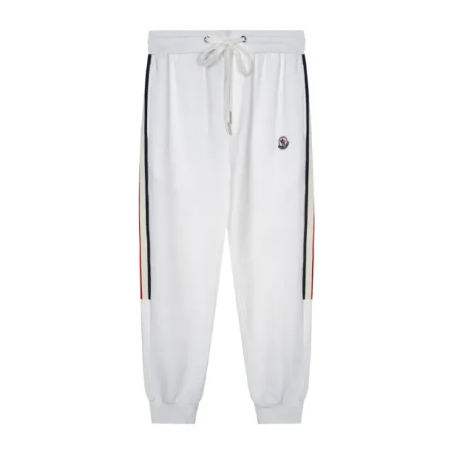 686 White