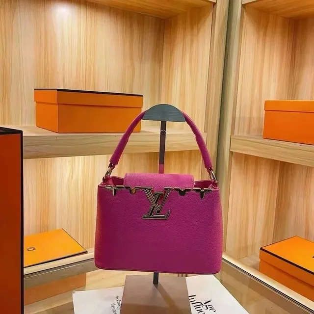 Louis Vuitton LV Trainer Vibrant Pink