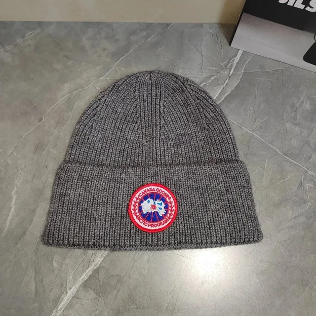 Canada Goose Arctic Program Beanie Classic Logo