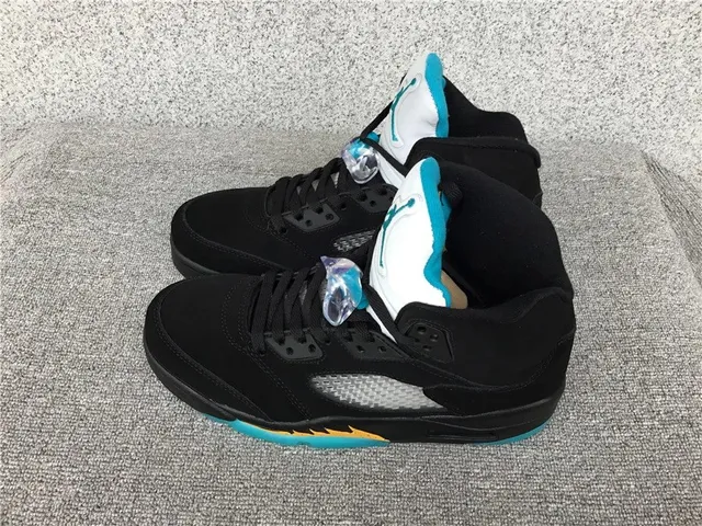 Air Jordan 5 Top 3