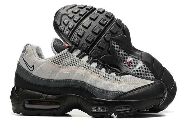 Nike Air Max 95 Greyscale
