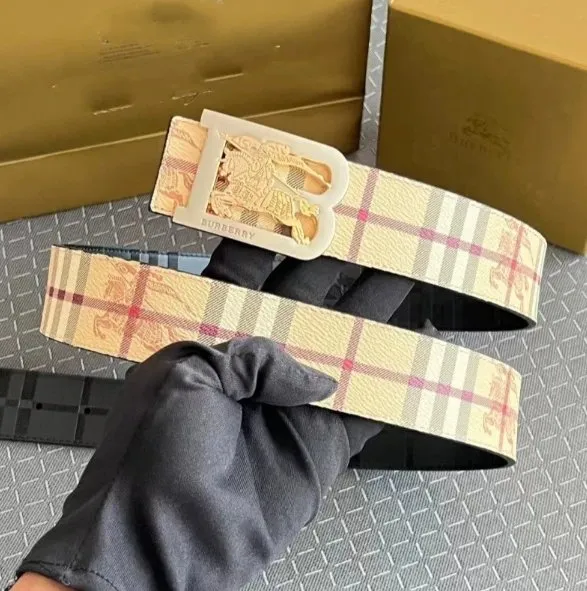 Burberry Check Belt Equestrian Knight Print