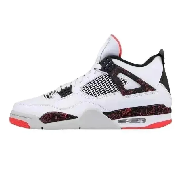 Air Jordan 4 Bred