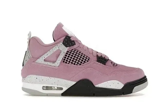 Air Jordan 4