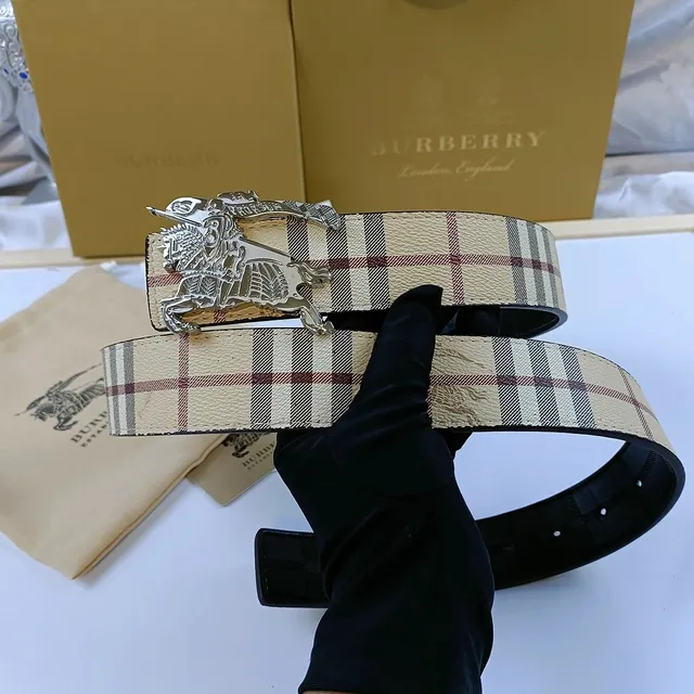 Burberry Equestrian Knight Belt Classic Check