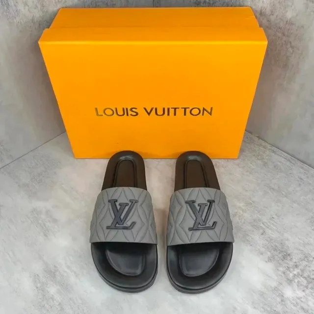 Louis Vuitton Slide Sandal Quilted LV Logo