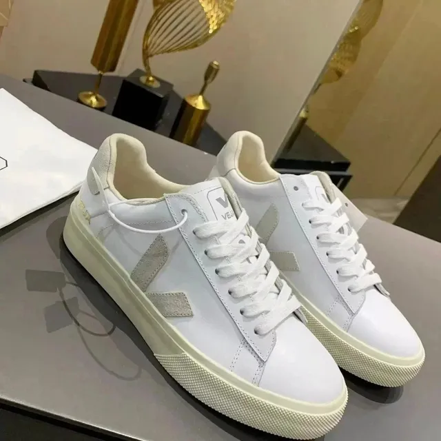 Veja V-10 White Grey