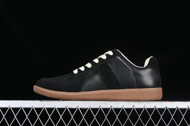 Maison Margiela Tabi Sneaker Black/White/Gum