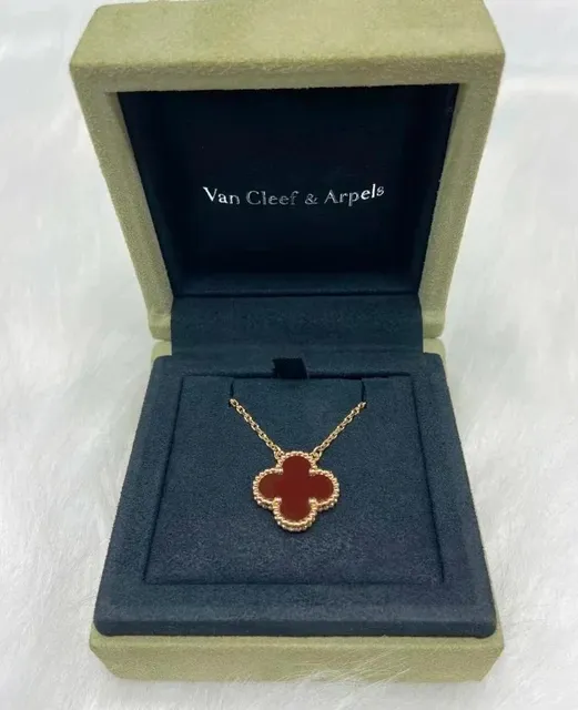 Van Cleef & Arpels Alhambra Pendant Crimson Hardstone